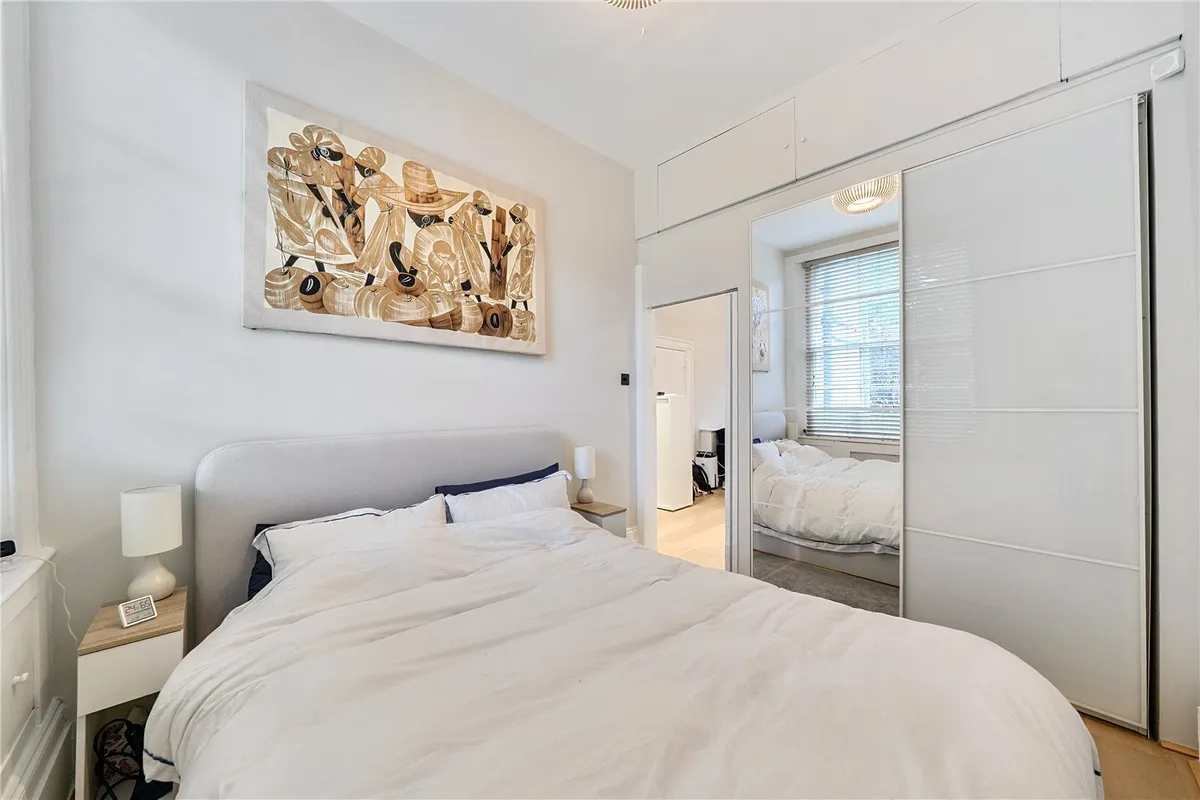 Westbourne Park Road, London, W11