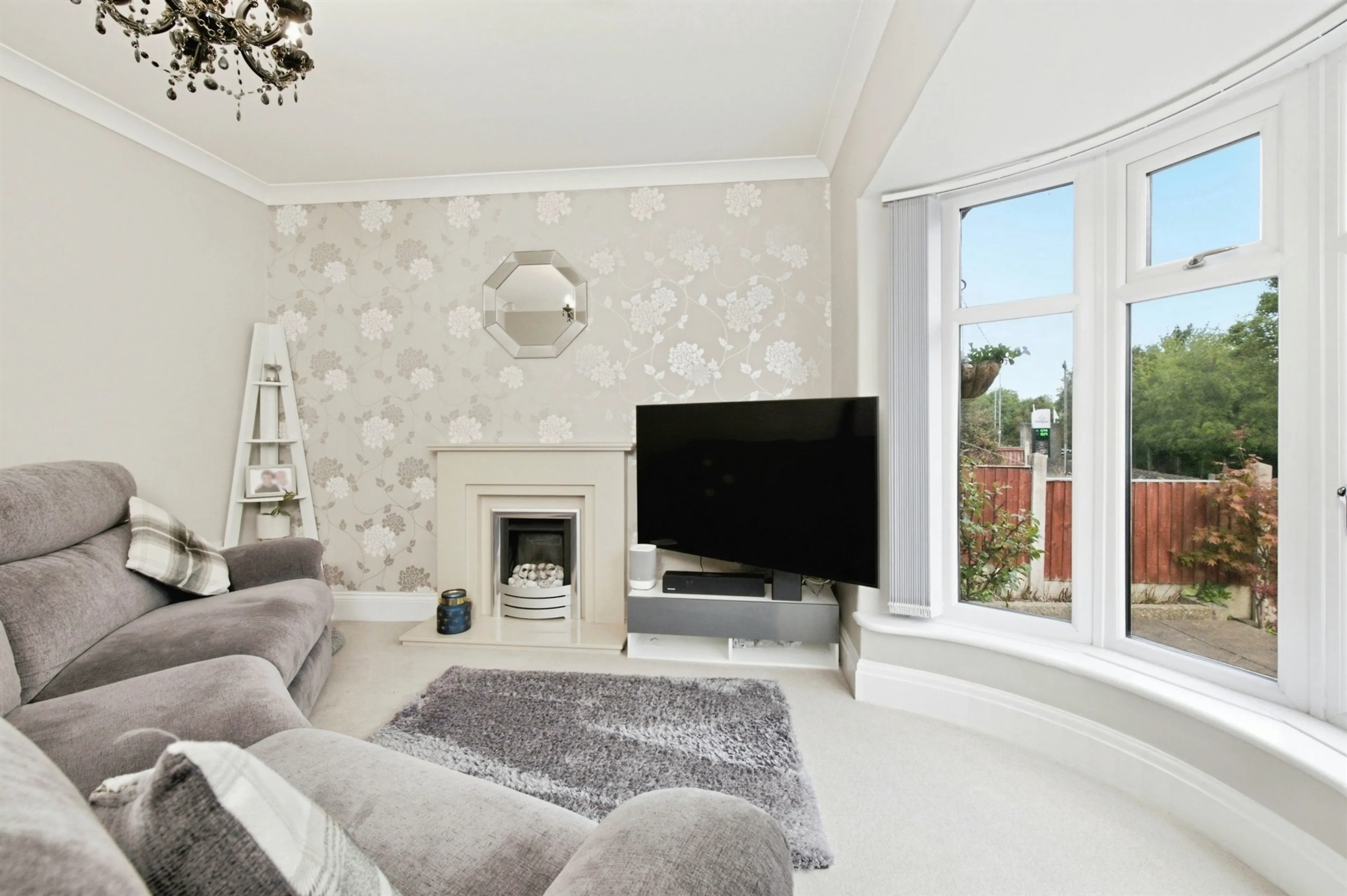 Property at Penistone Road, Waterloo, Huddersfield