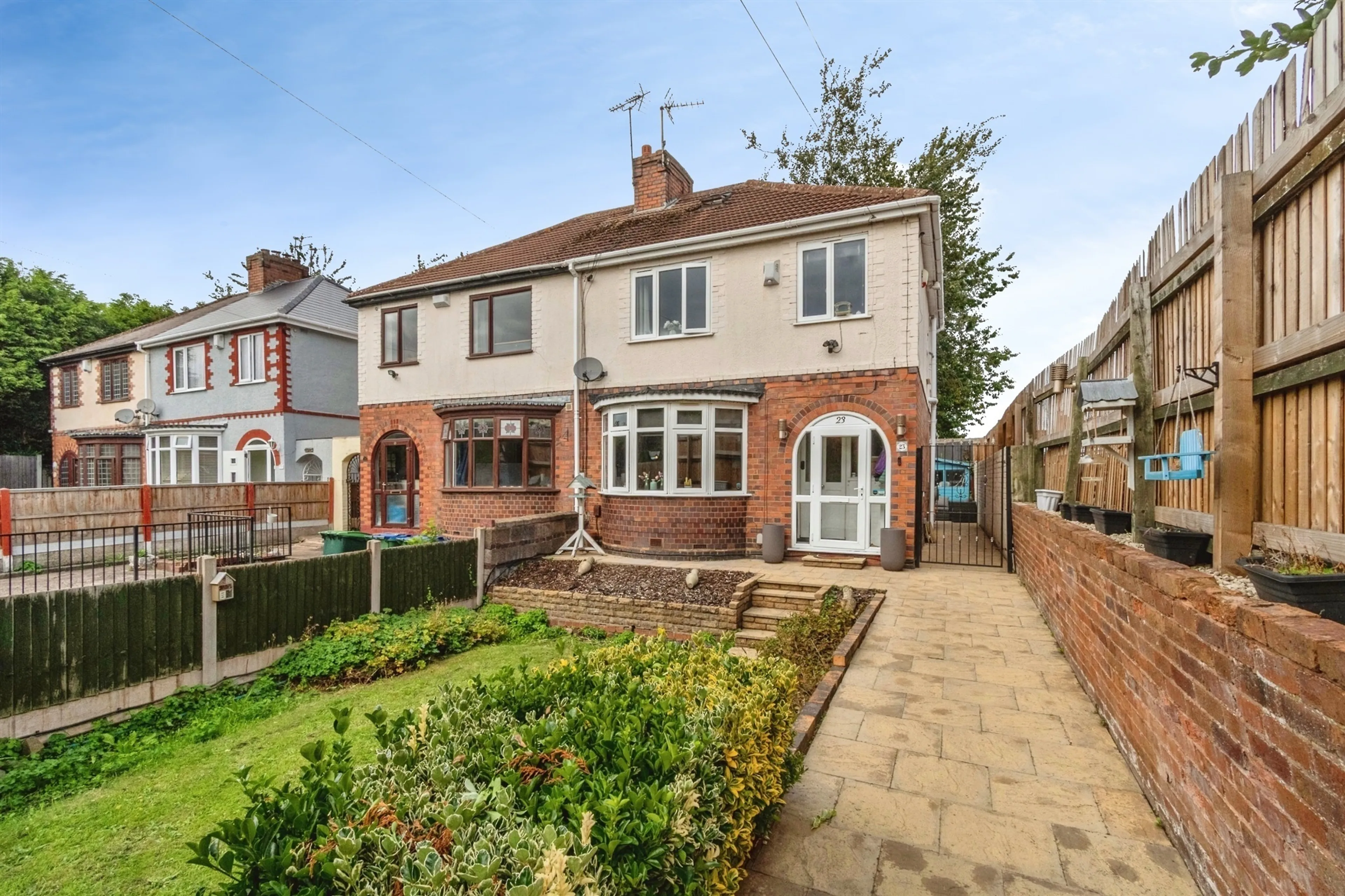 Property photo 0