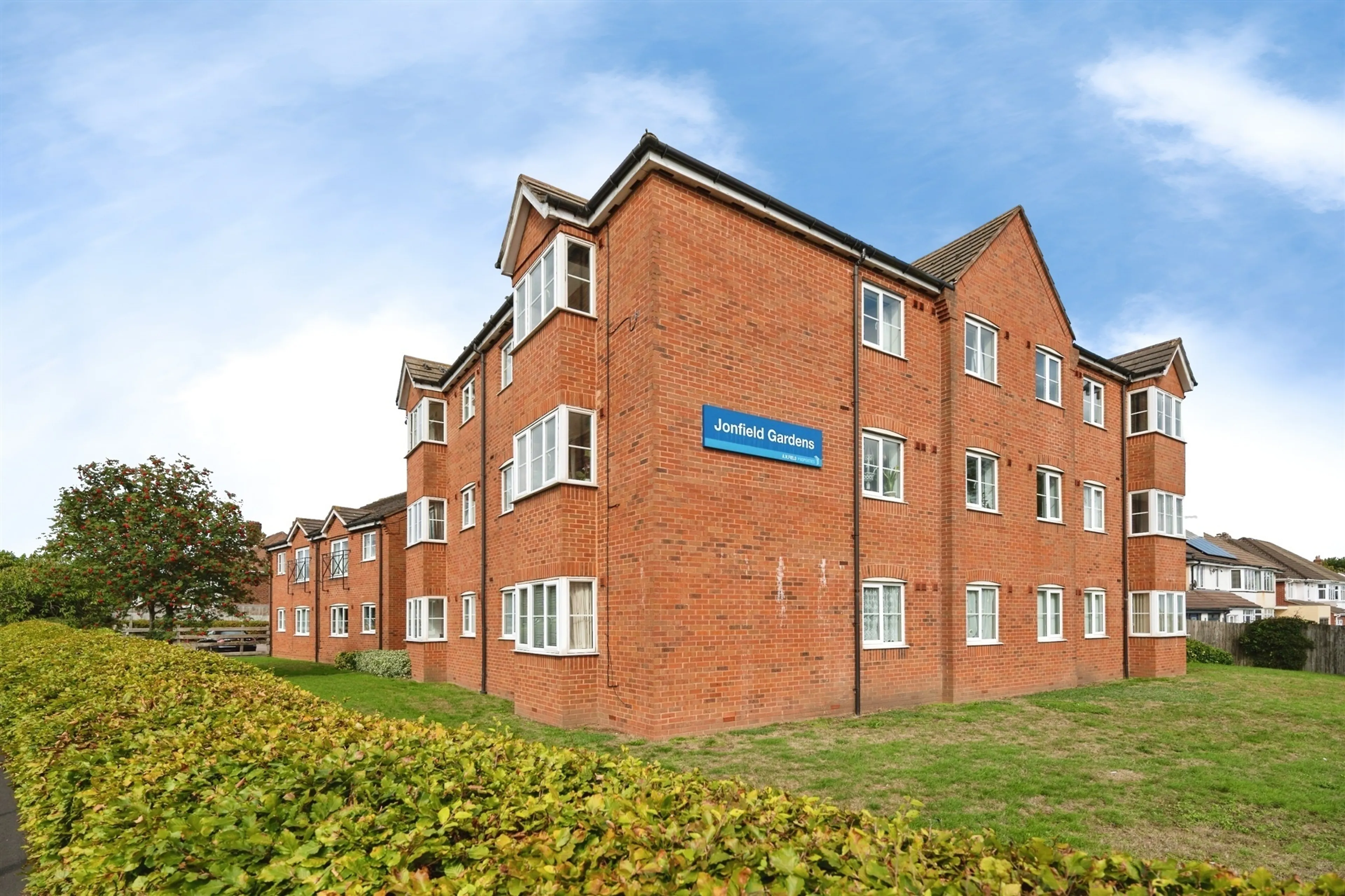 Property photo 0