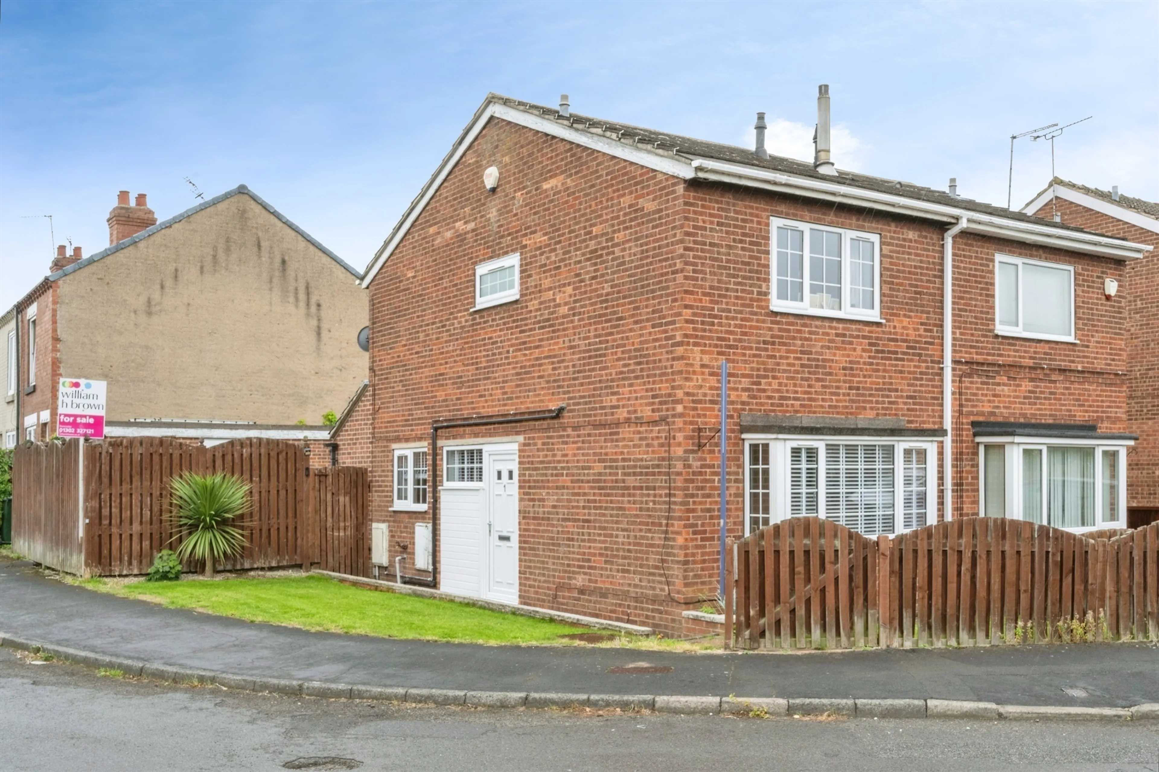 Property at Belvedere Close, Askern, Doncaster