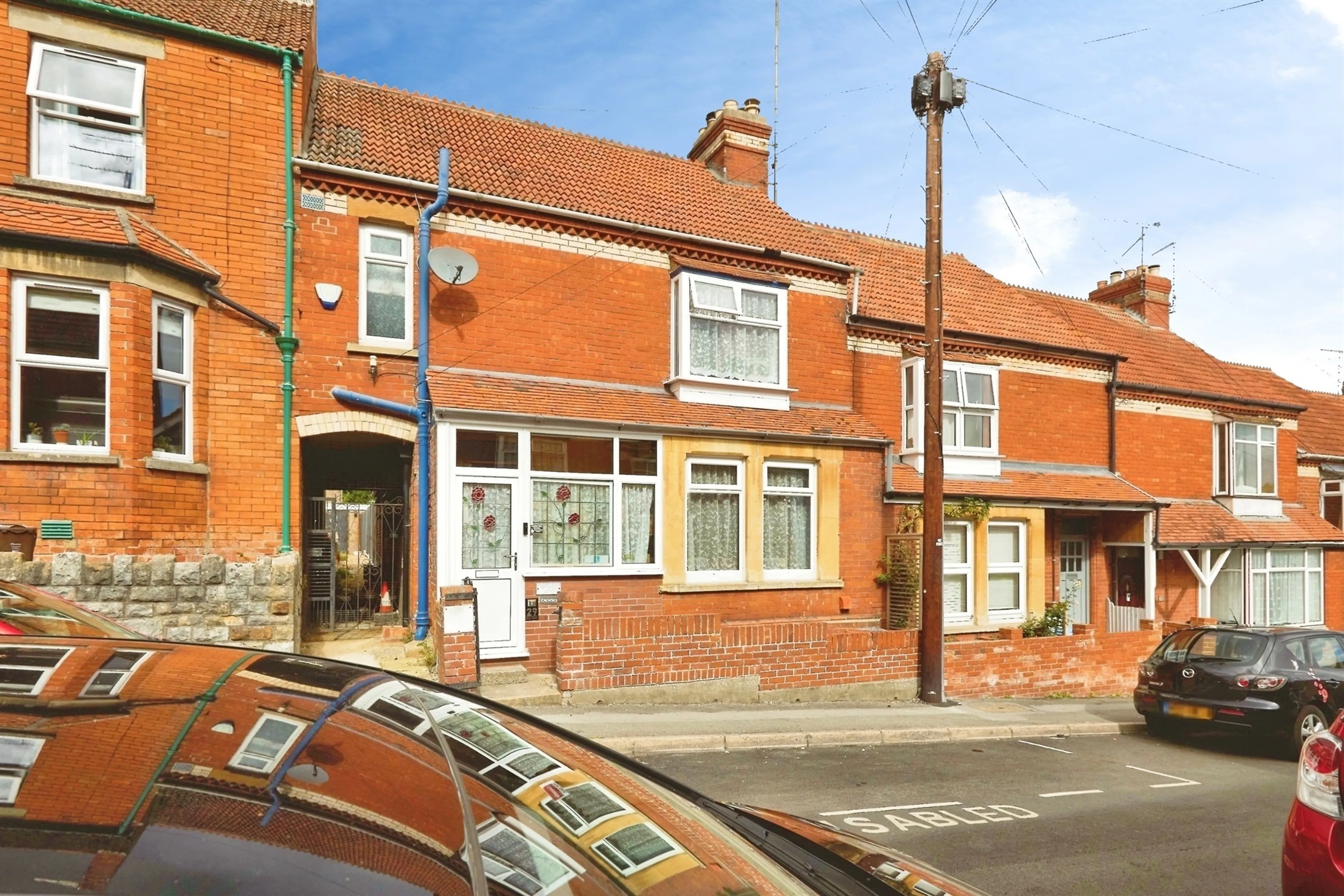 Property photo 0
