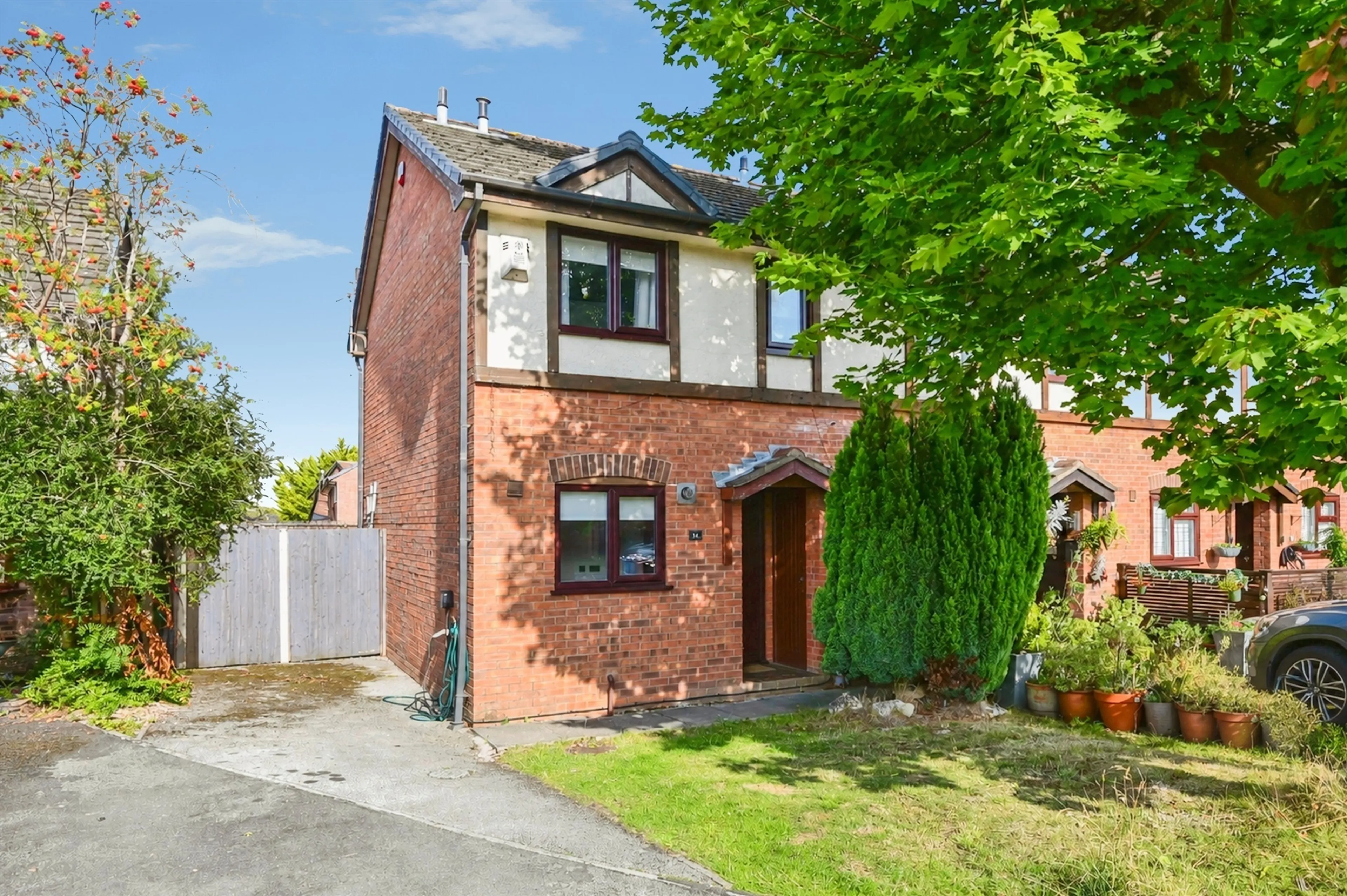 Property photo 0