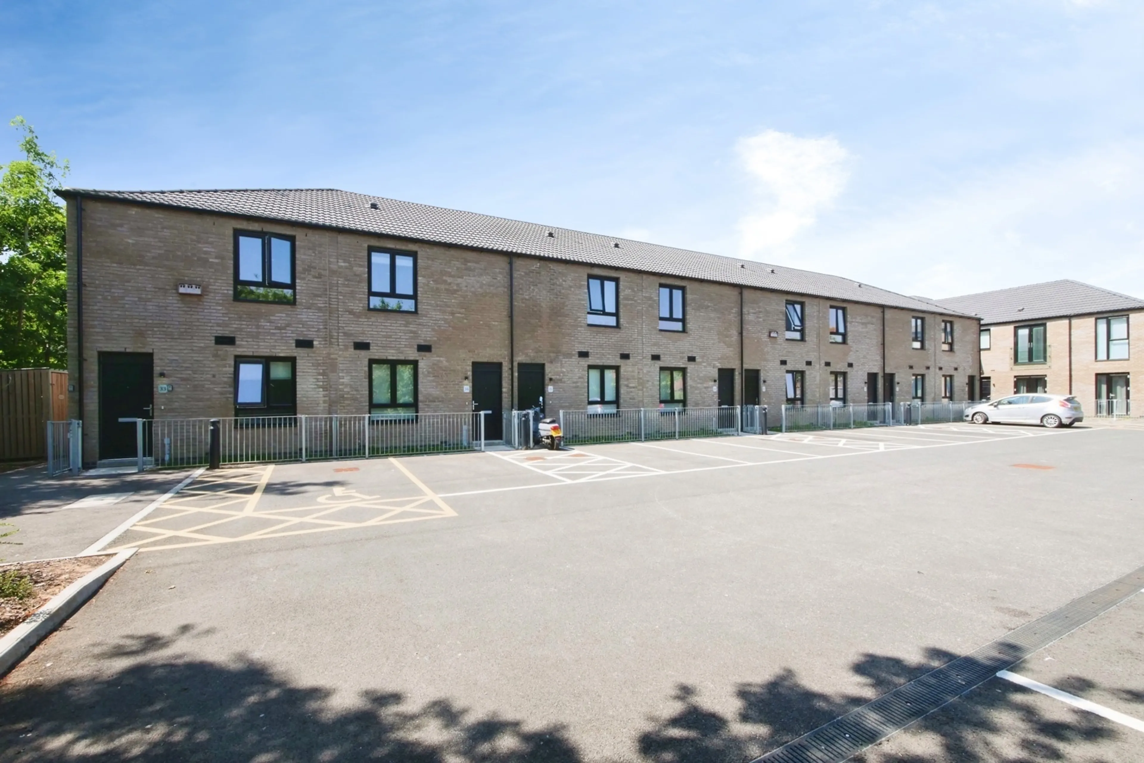 Property photo 0