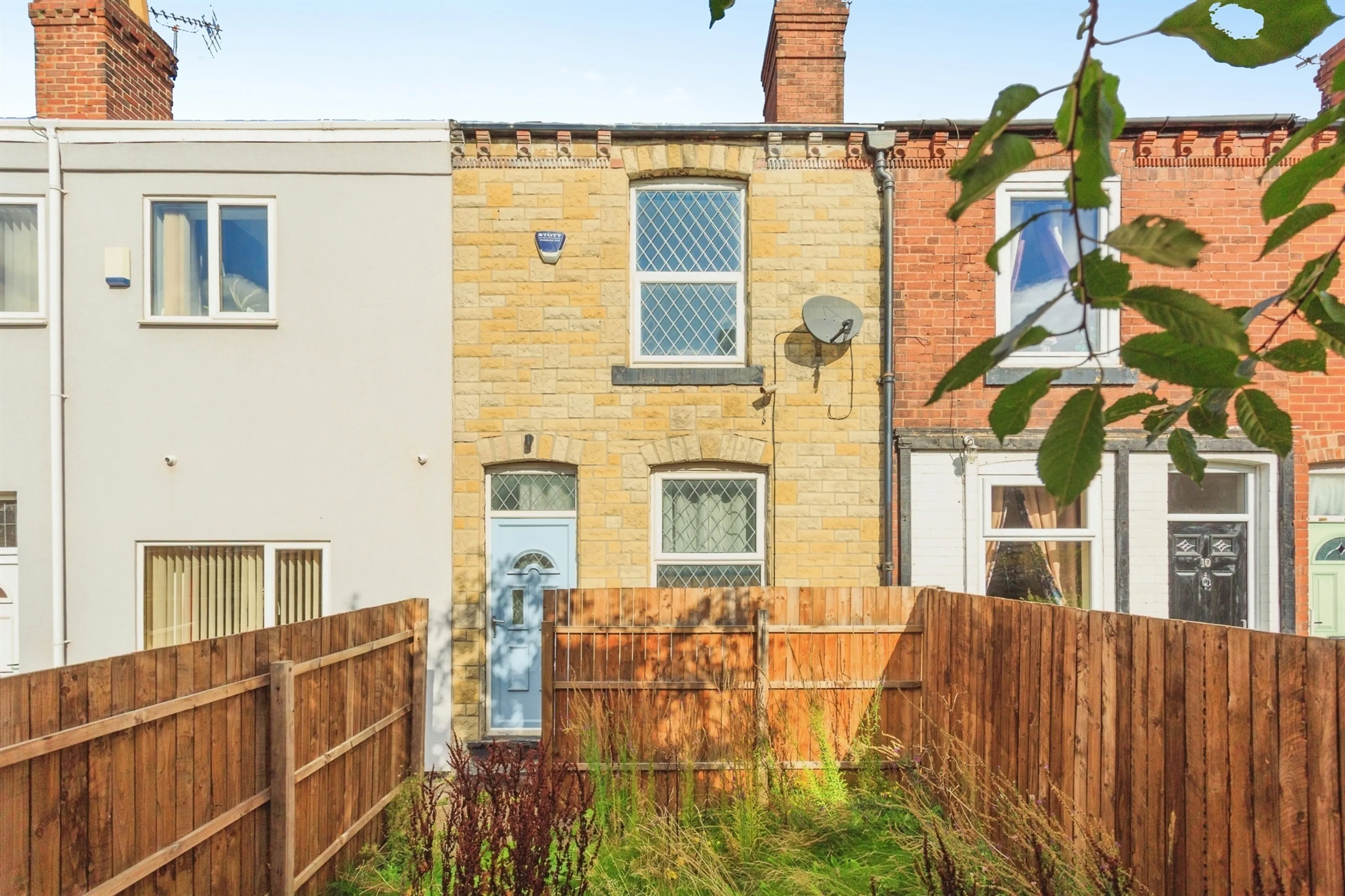 Property photo 0