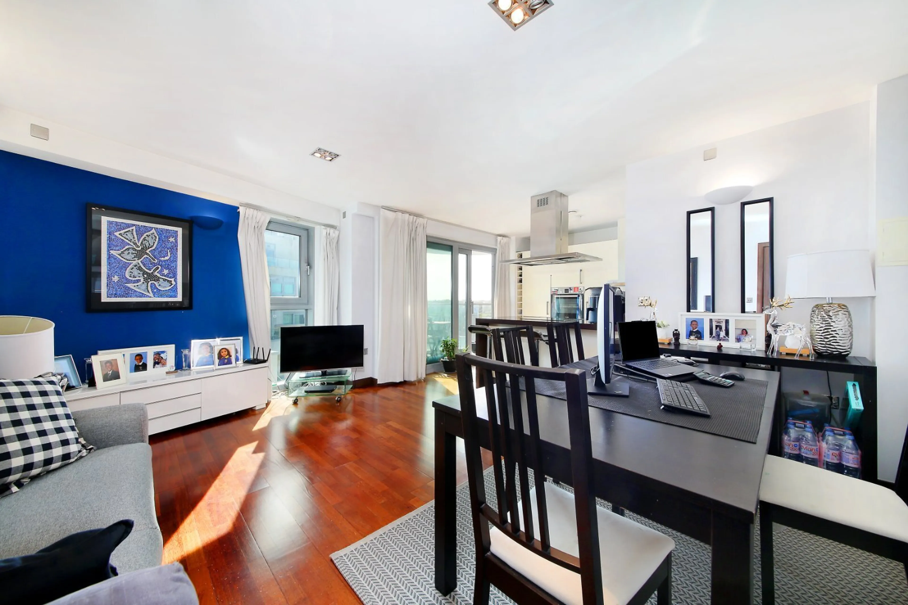 Property at Vicentia Court, Bridges Court Road, London, SW11