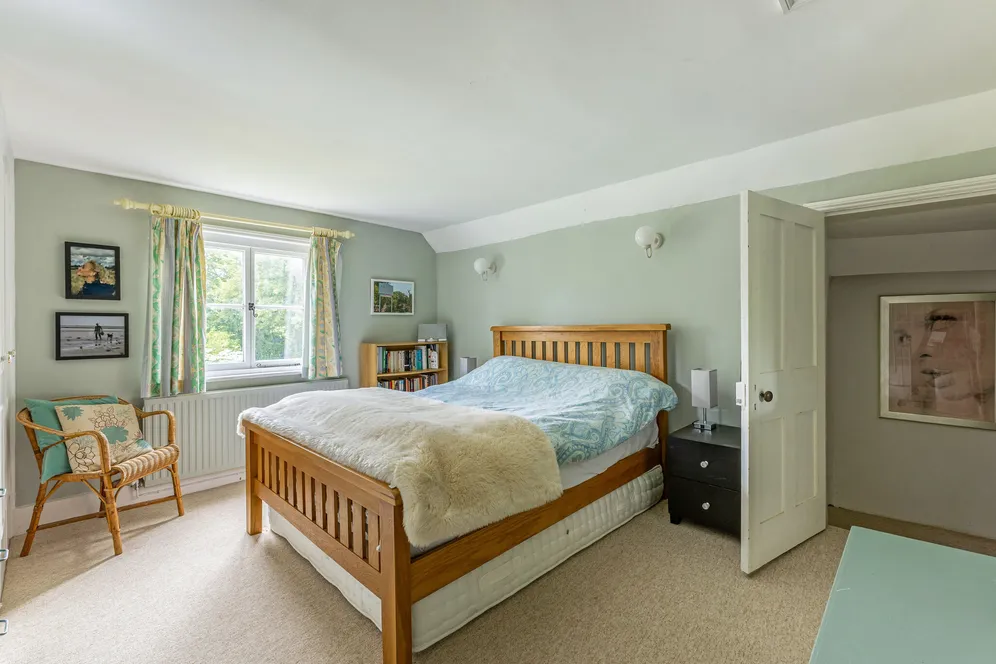 Snailing Lane, Greatham, GU33 photo 12