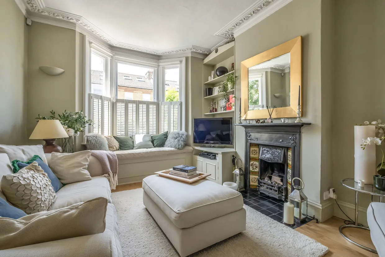 Inman Road, London, SW18 photo 4