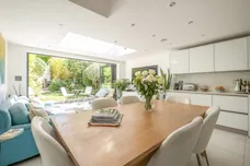 Inman Road, London, SW18 photo 5