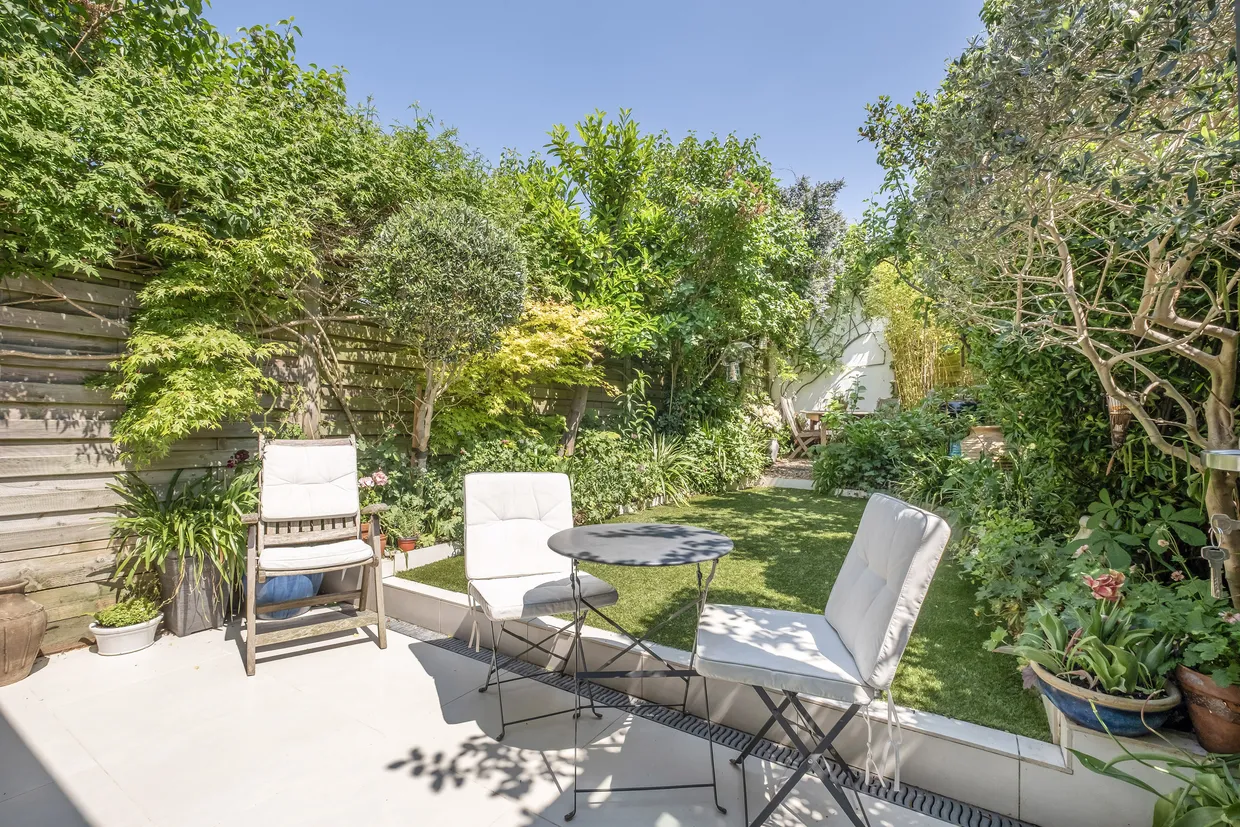 Inman Road, London, SW18 photo 19