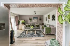 Charter Road, Axminster
