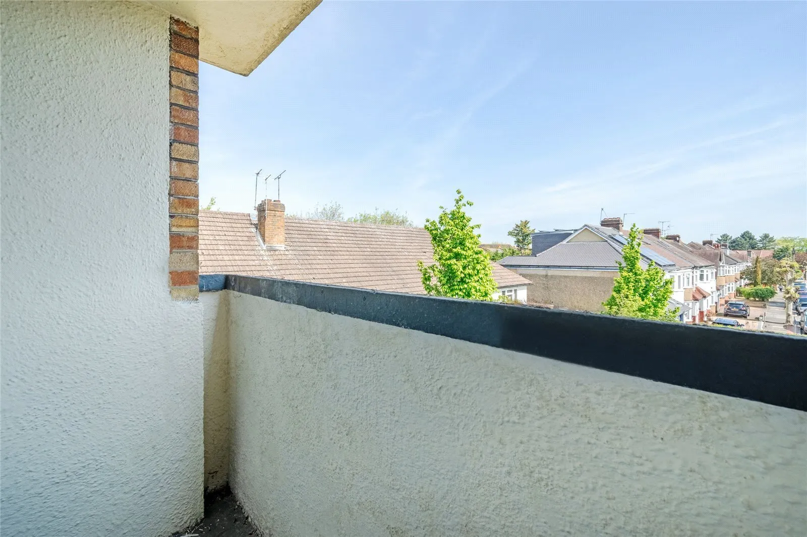 Vines Avenue, Finchley Central, London, N3