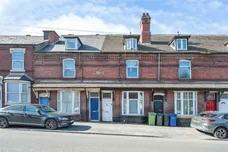 Bank Street, Brierley Hill