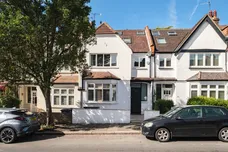 Fairlawn Avenue, London, N2 photo 1