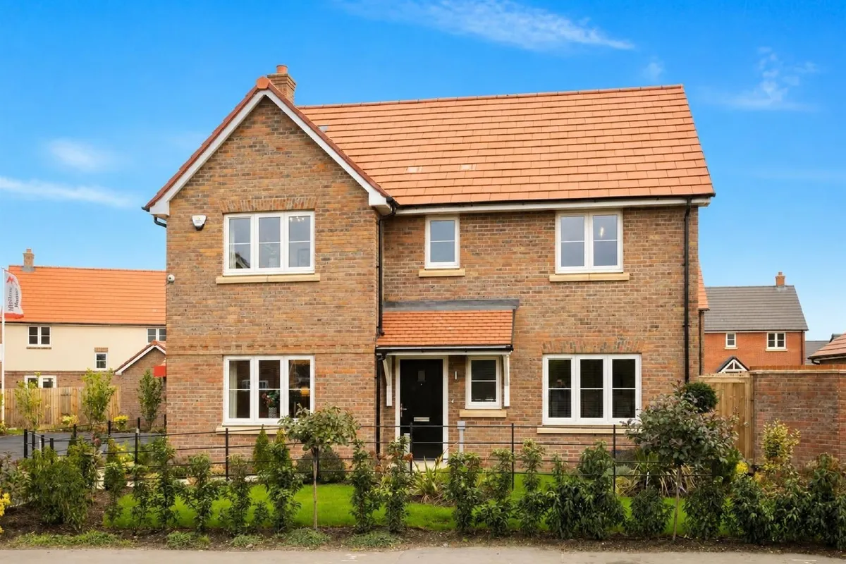Buckenham Road, Attleborough
