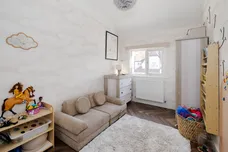 Fairlawn Avenue, London, N2 photo 18