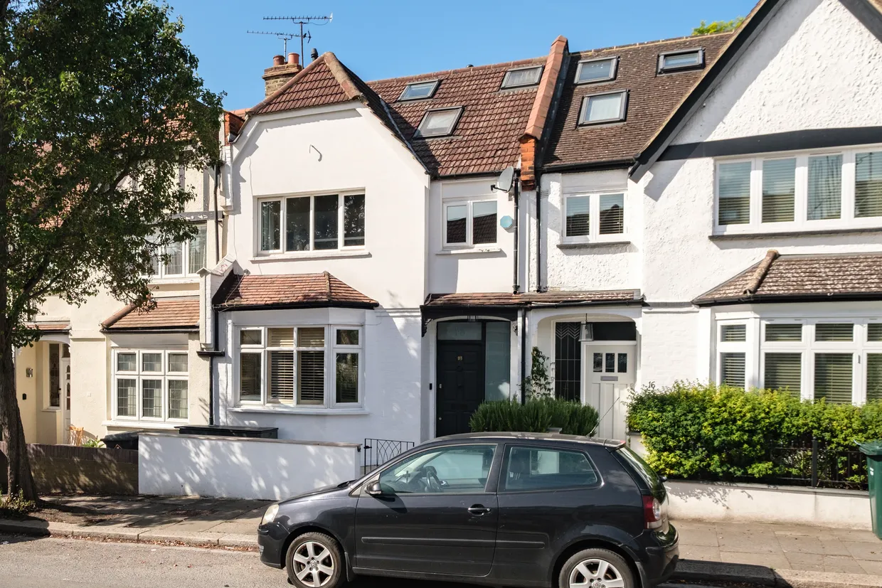 Fairlawn Avenue, London, N2 photo 21