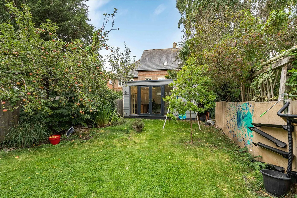 Cavell Road, Oxford, OX4