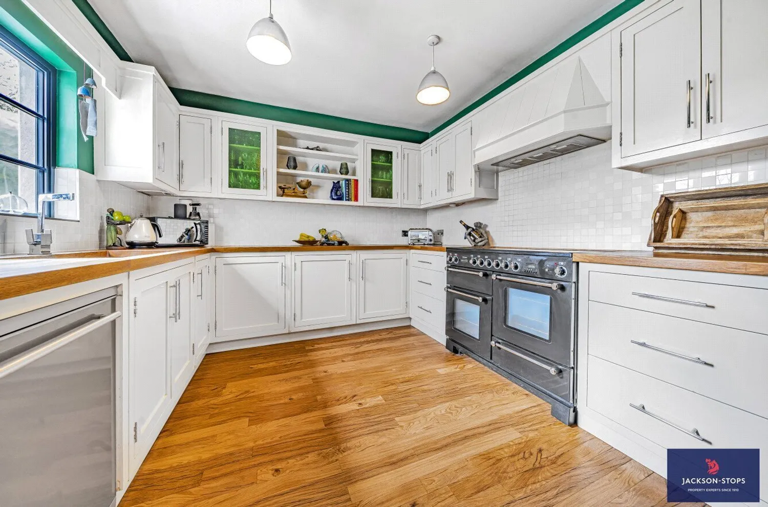 Duchess Drive, Newmarket, CB8 photo 4