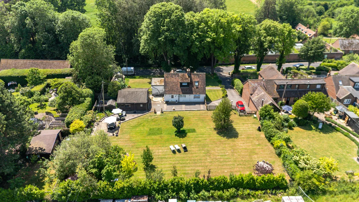 The Street, Ewelme, OX10 photo 20