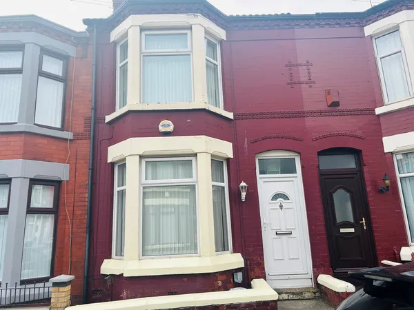 Clapham Road, L4