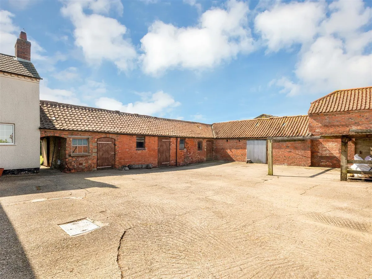 Lodge Farm, Melton Road, Long Clawson, Melton Mowbray LE14 4NR