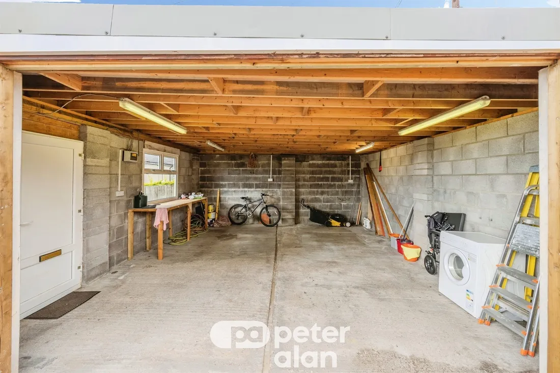 Property photo 34