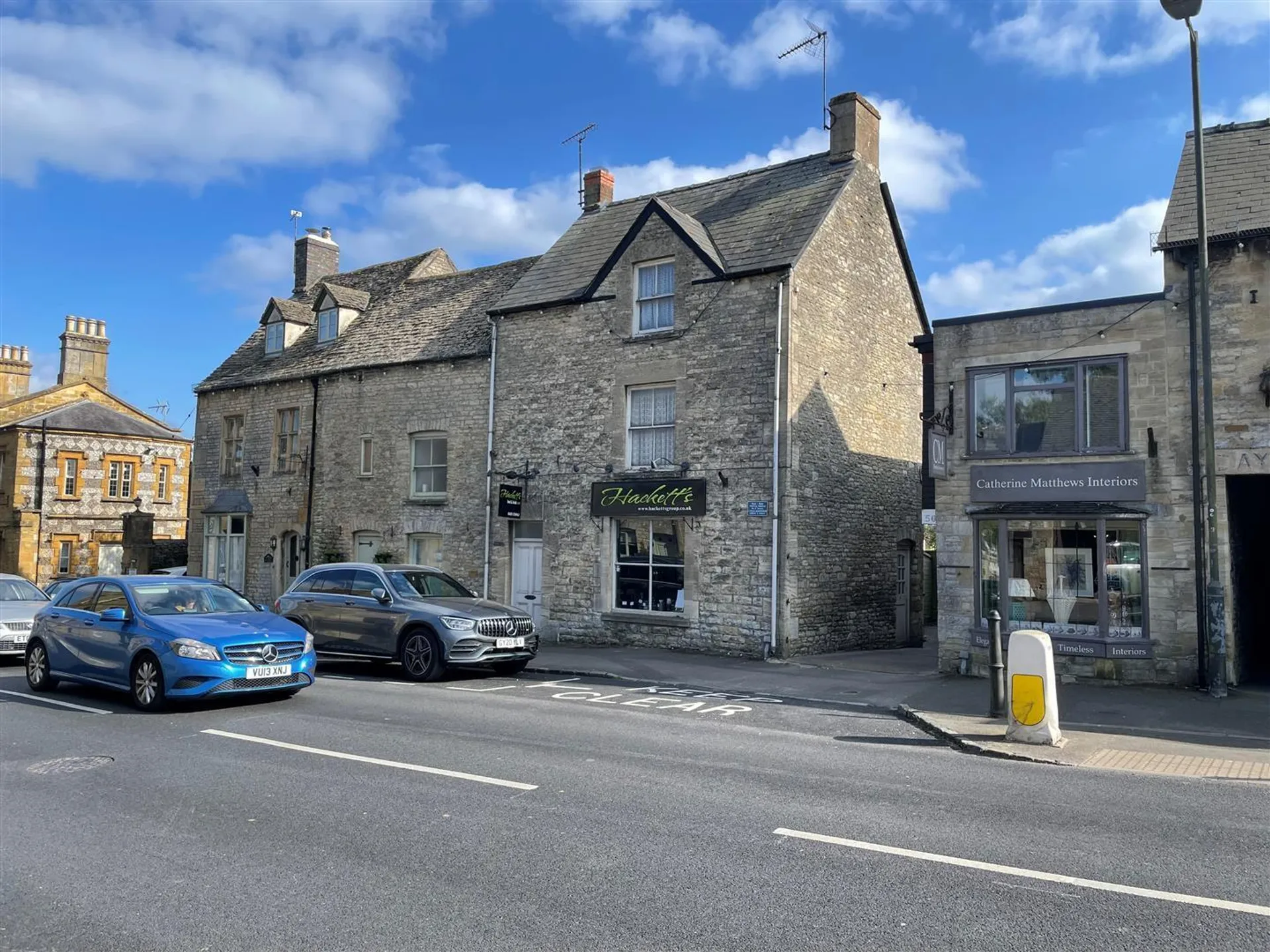 Property photo top 0