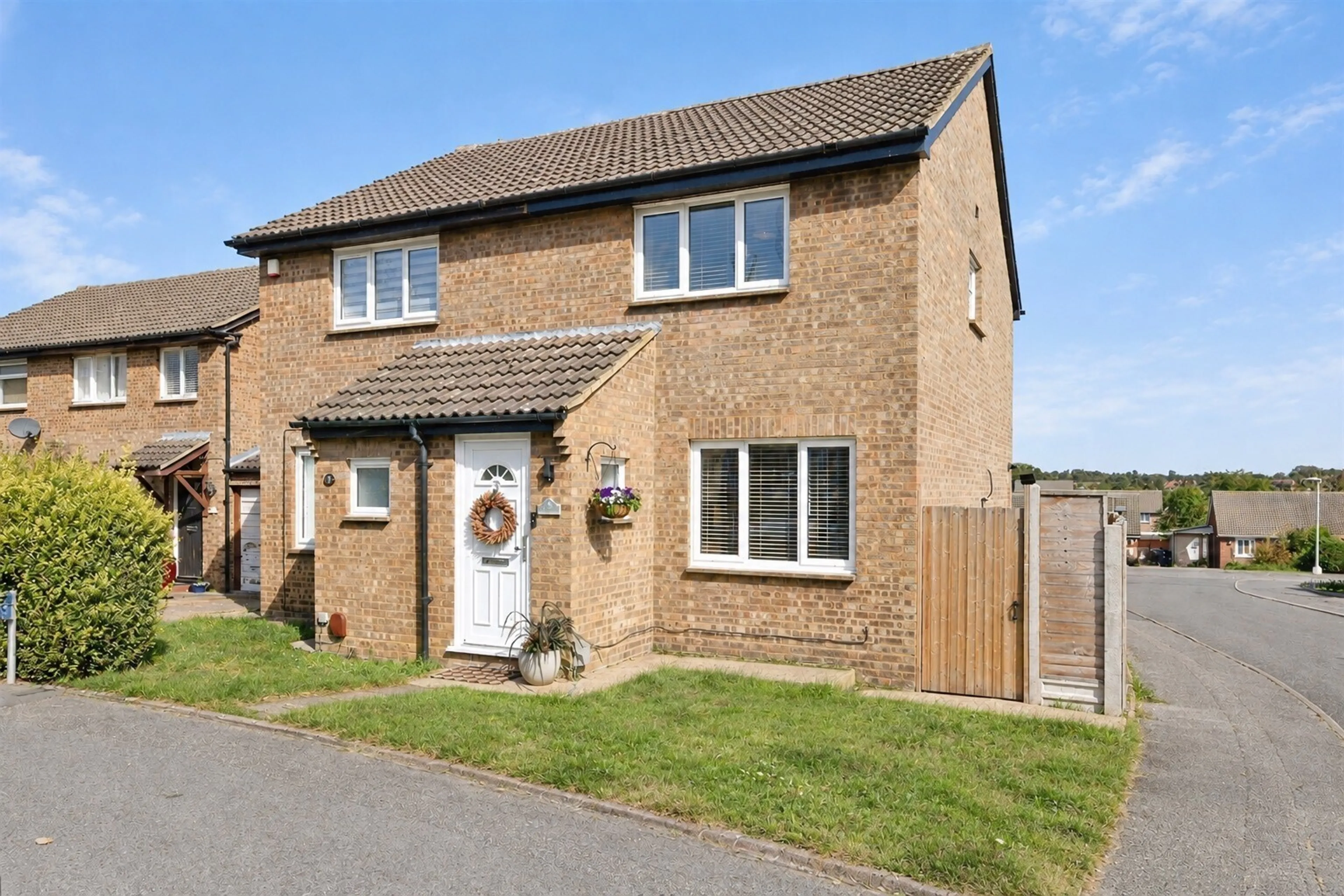 Property photo 0