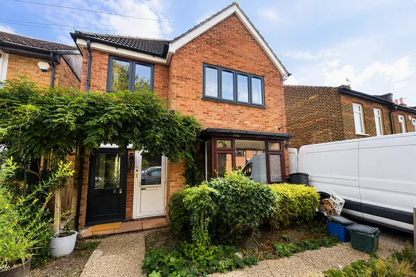Peel Road, South Woodford, E18