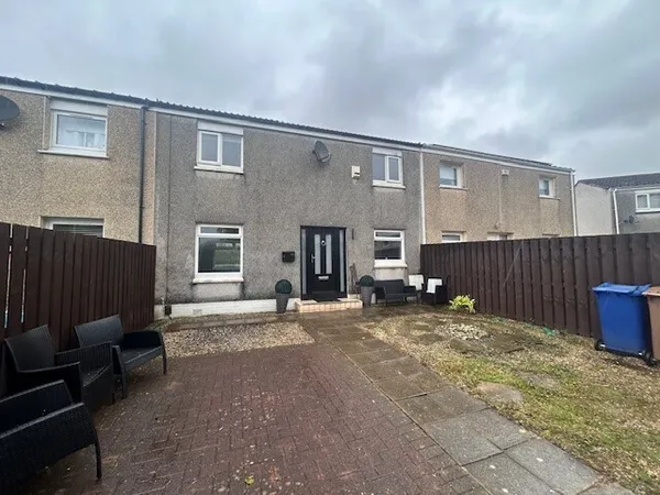Semple Place, Linwood