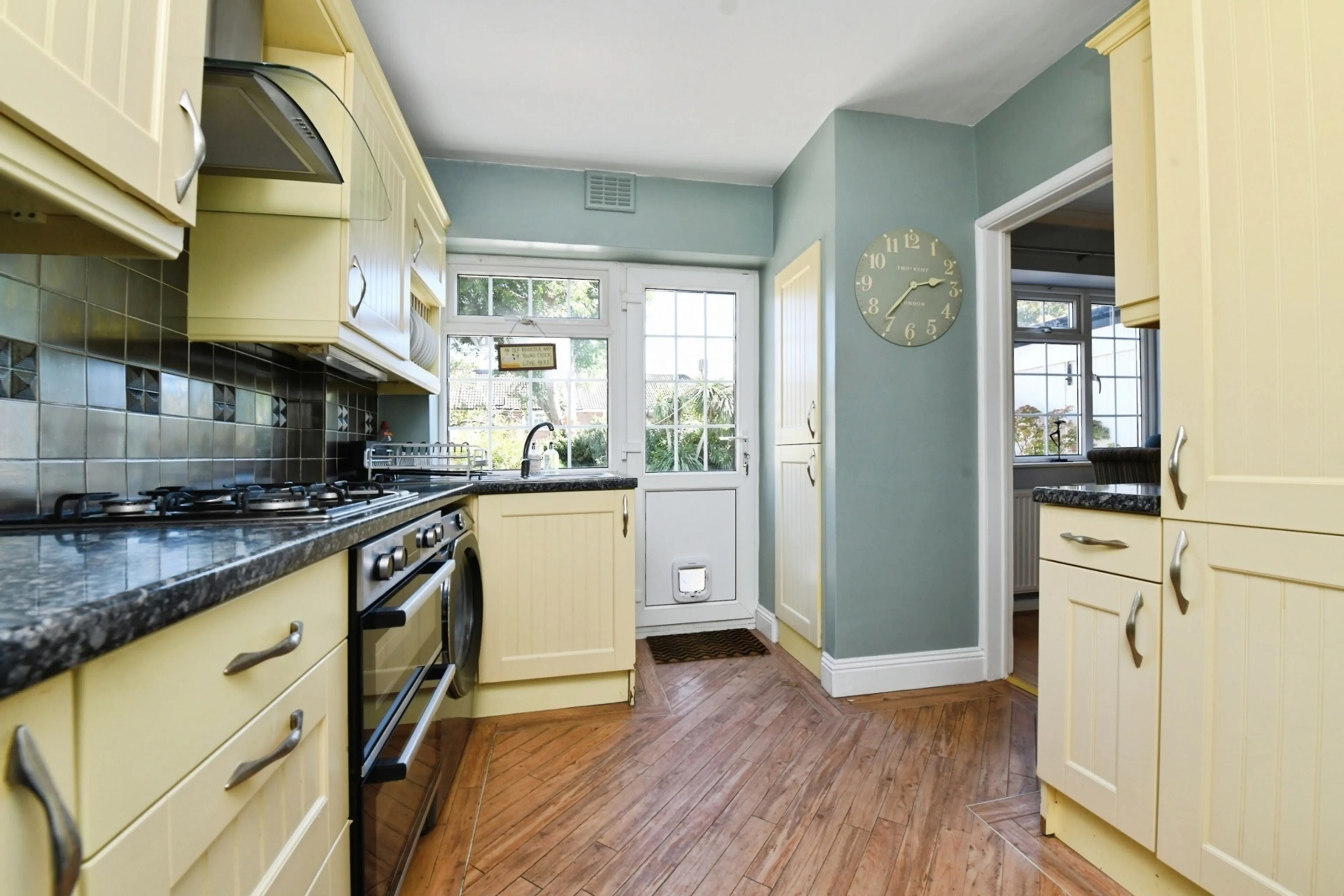 Property photo 8