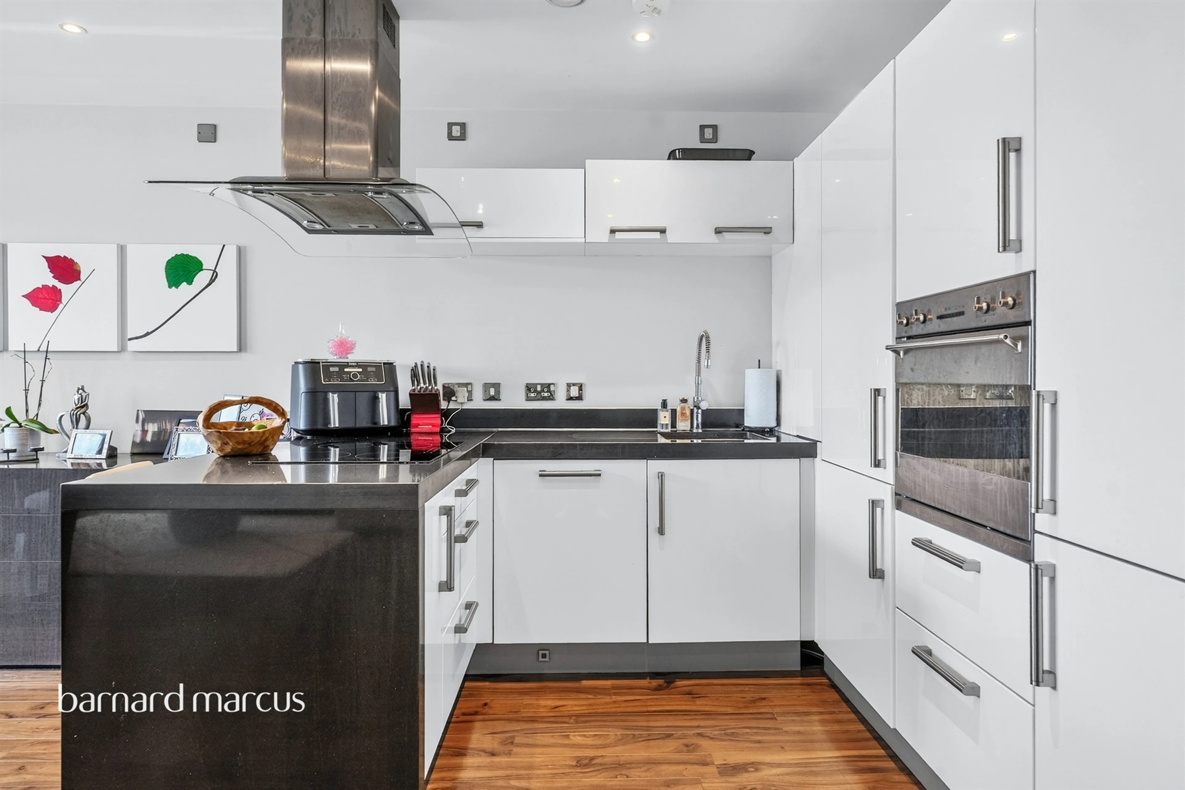Property at Bridges Court Road, London