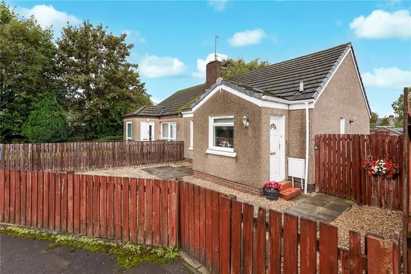 Cowden Hill Gardens, Bonnybridge, Sti...