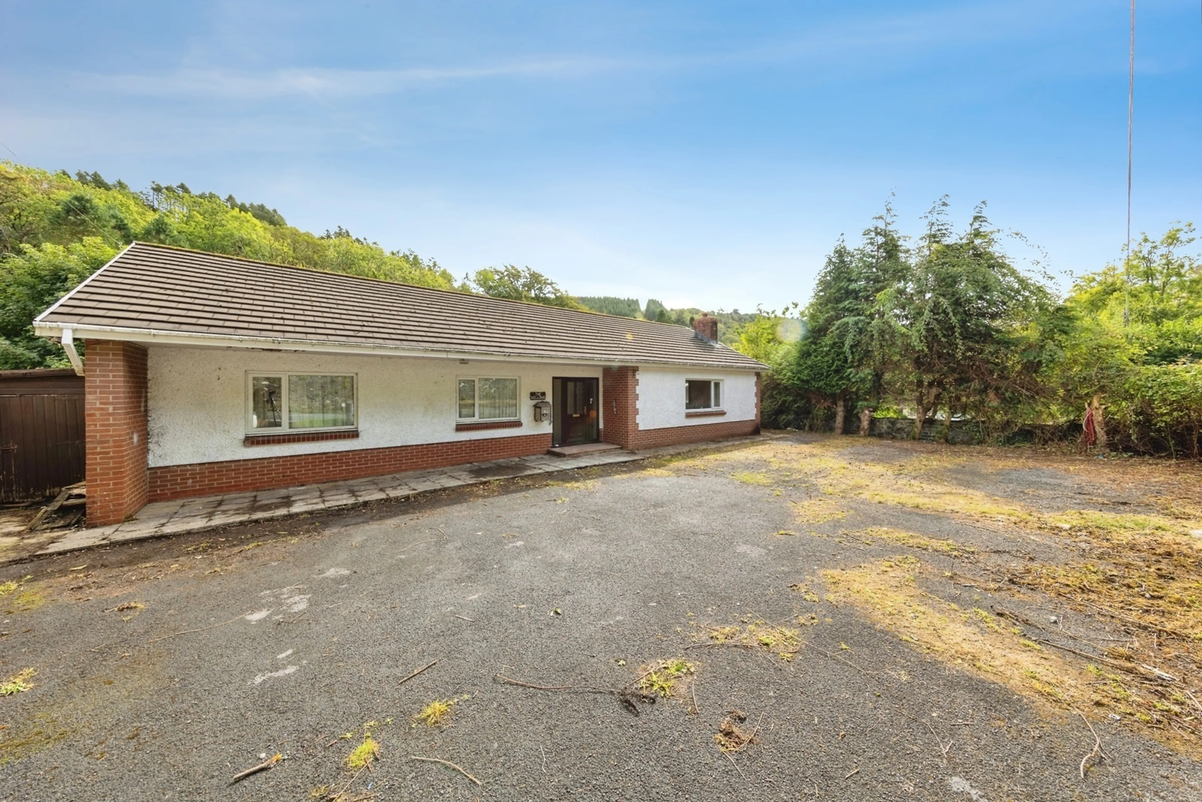 Property photo 0