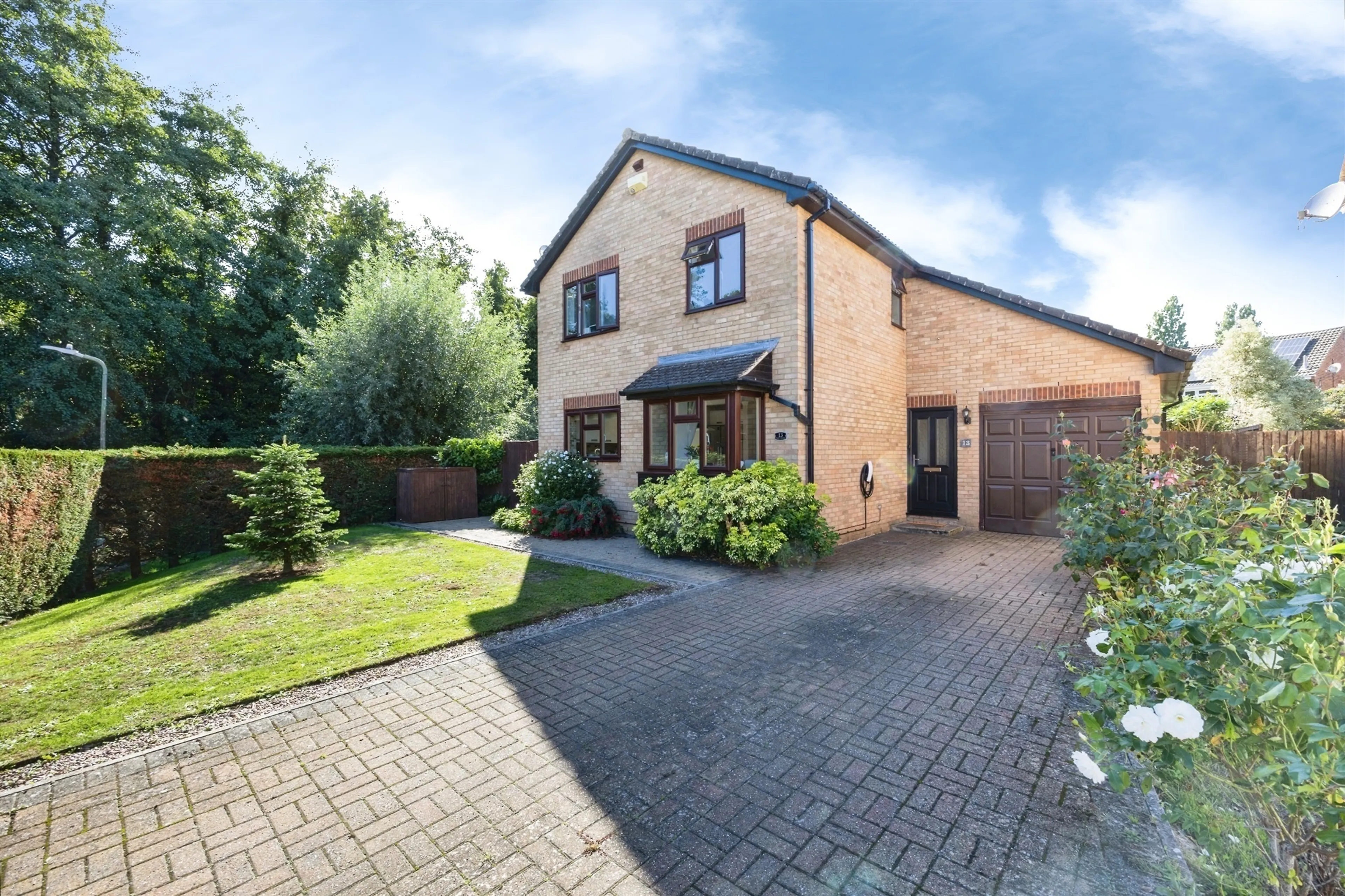 Property photo 0
