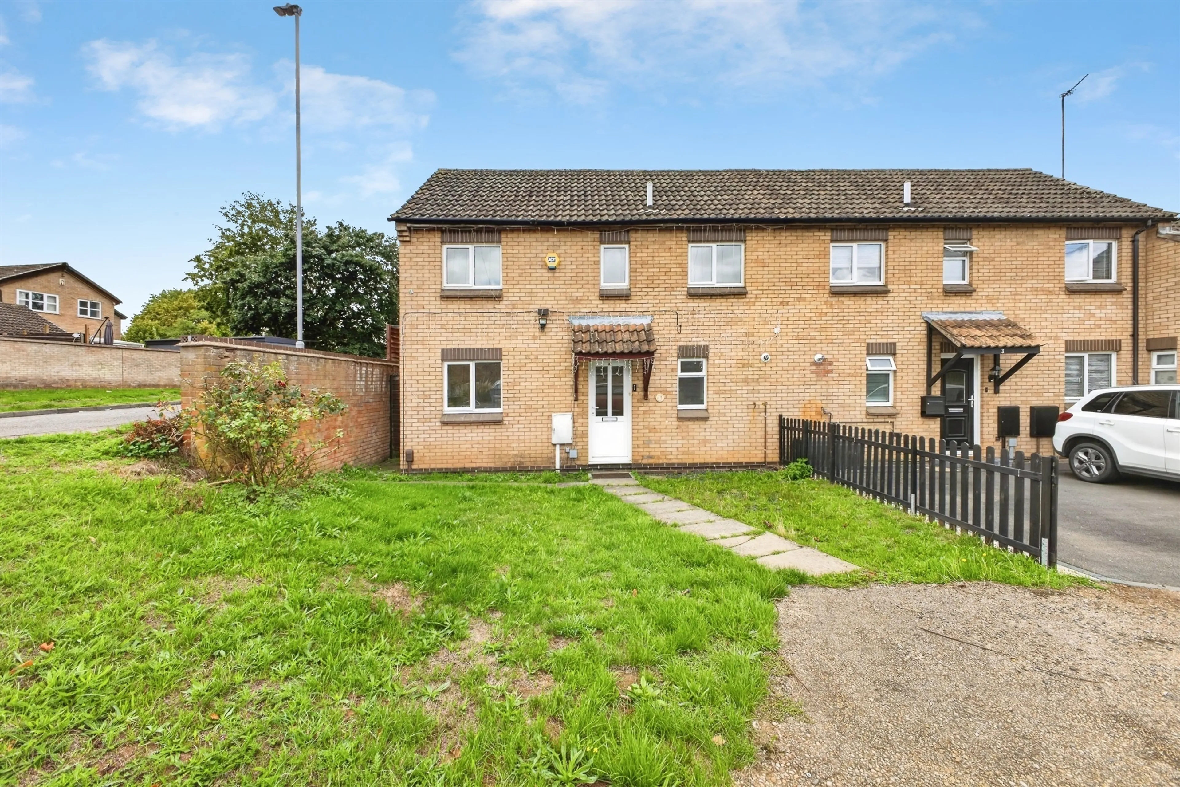 Property at Hammerstone Lane, Northampton