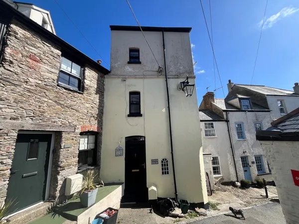 Tower Hill, West Looe