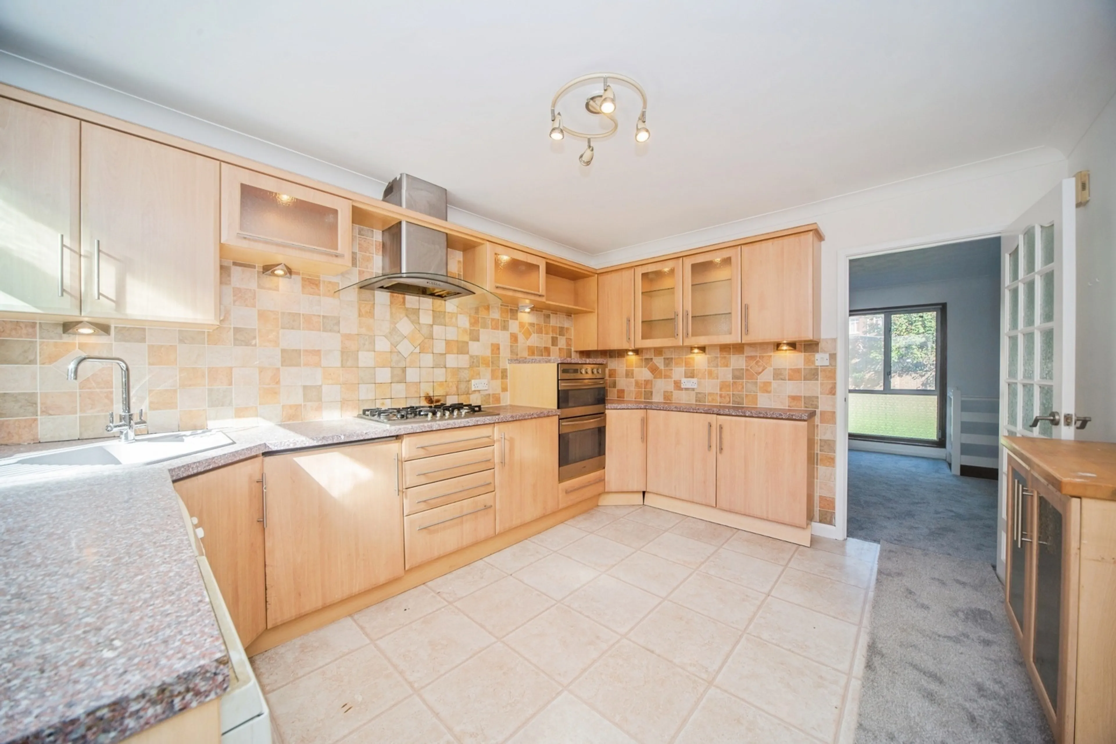 Property photo 14