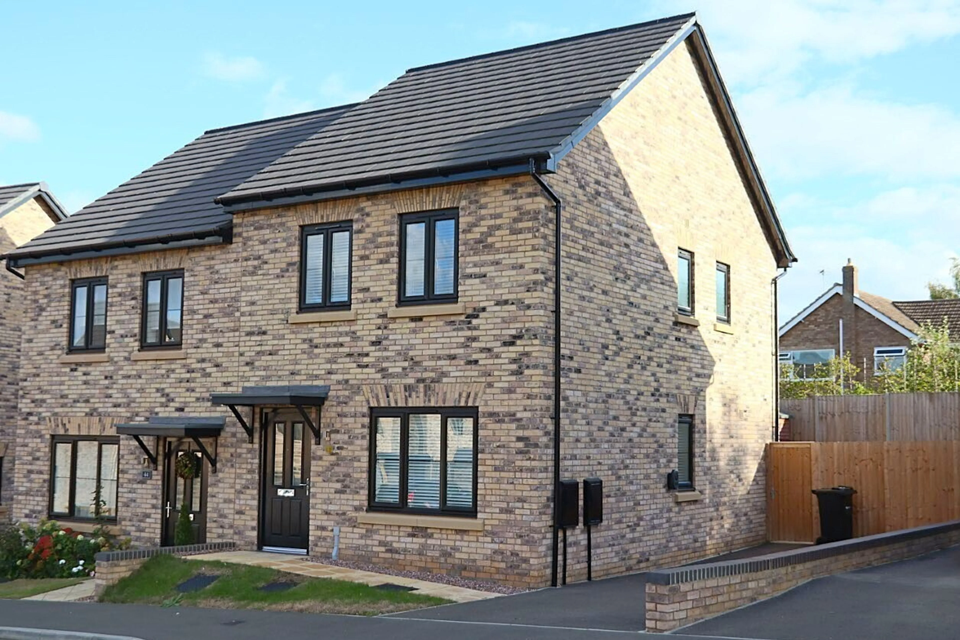 Property photo 0