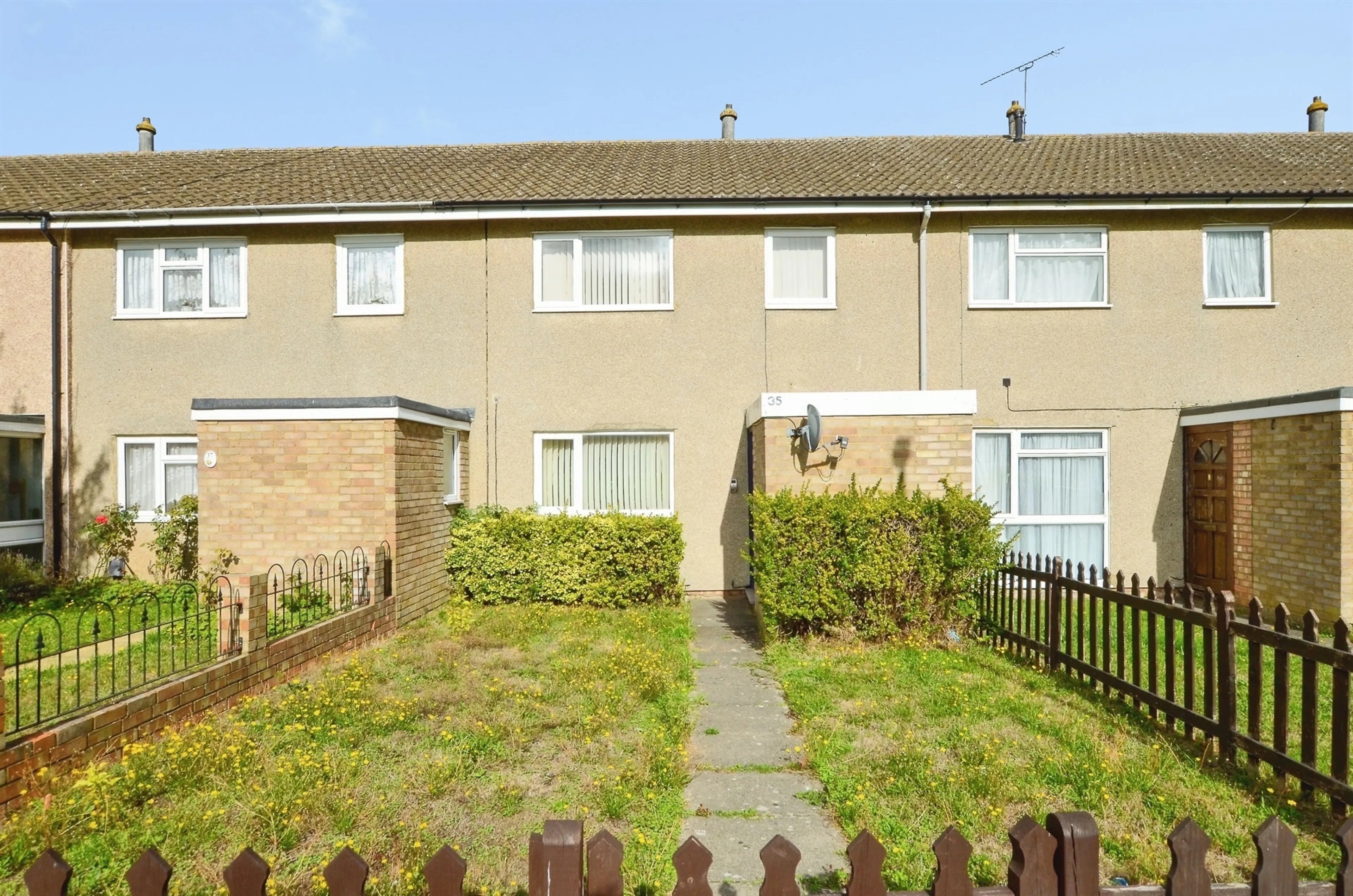 Property at Burnt Close, Luton