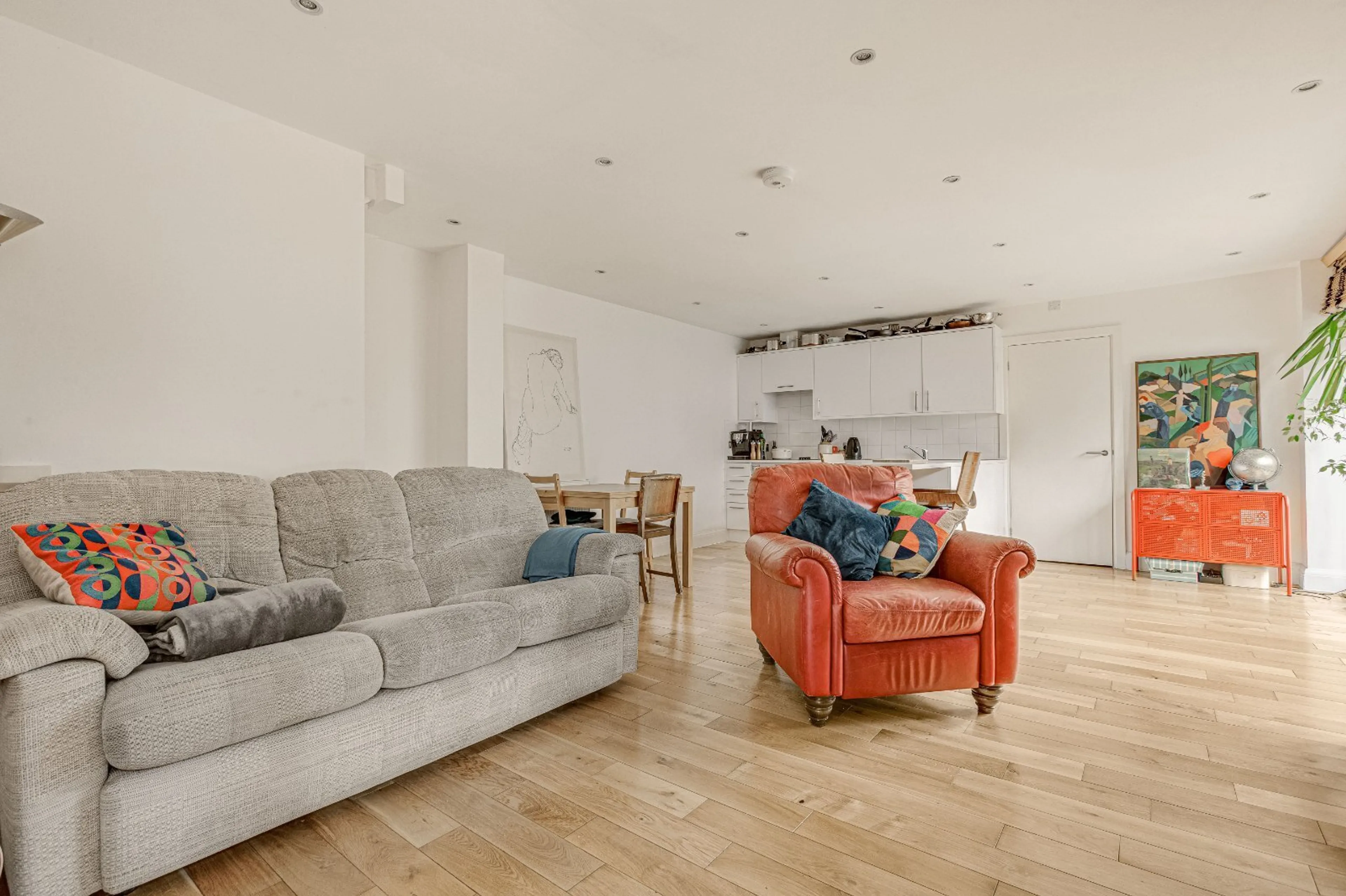 Property at St. John's Hill, London, SW11
