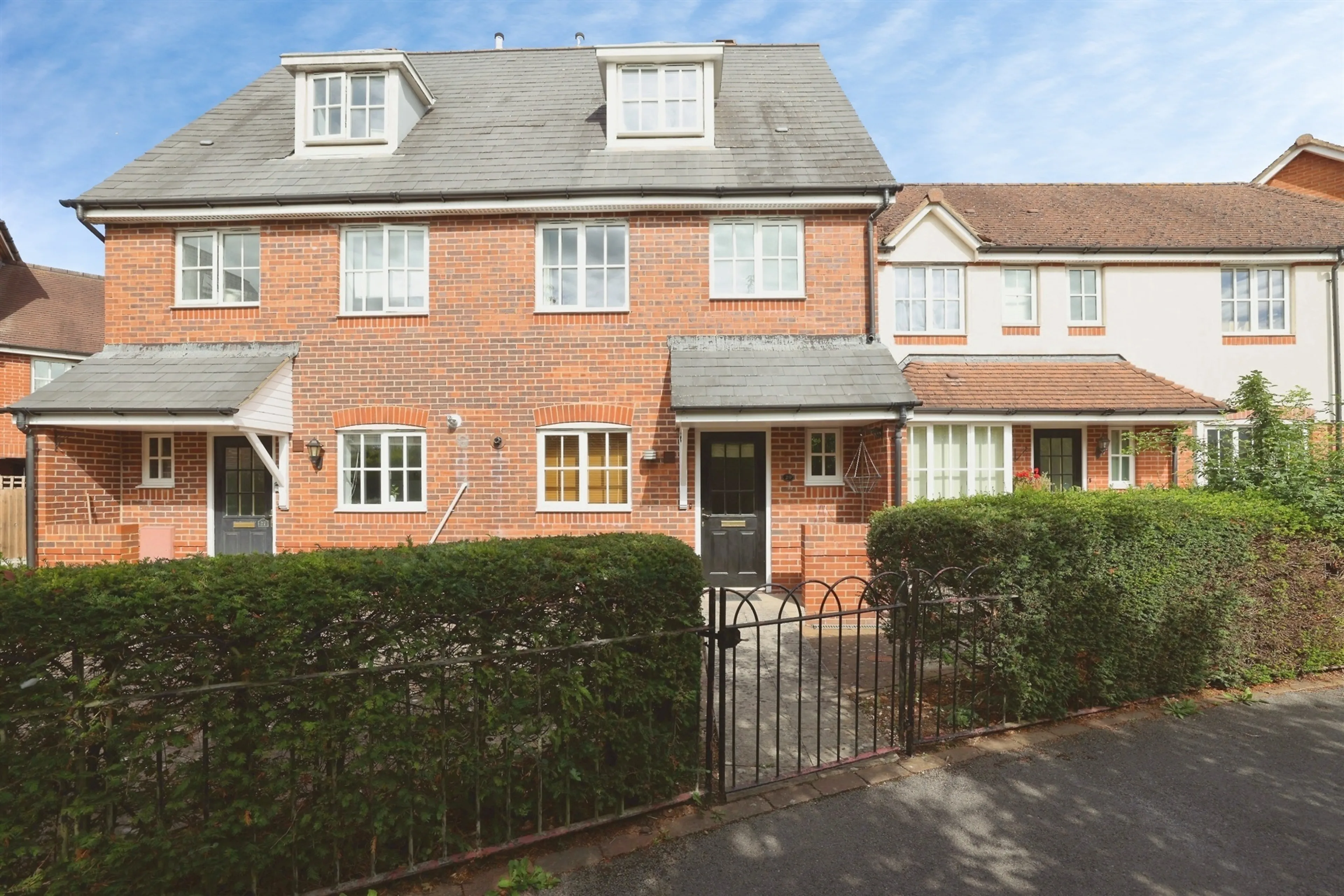 Property photo 0