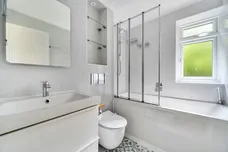 Broad Oak Close, Tunbridge Wells, TN2 photo 10