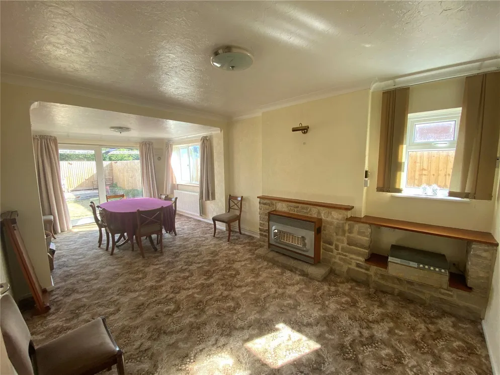 Property carousel item 2