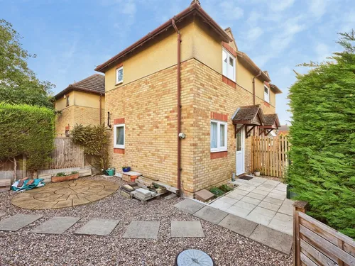 Lime Tree Close, Yaxley, Peterboroughphoto