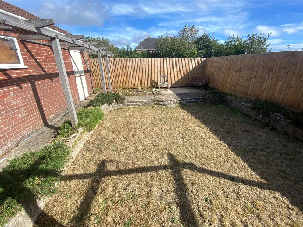 Property carousel item 29