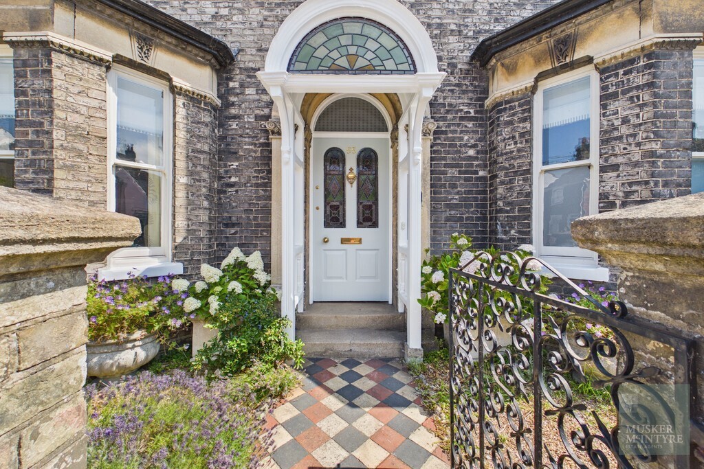 Camden House,  Bungay Image 25