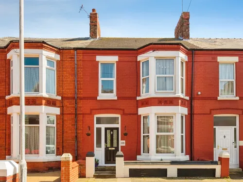 St. Winifred Road, WALLASEYphoto