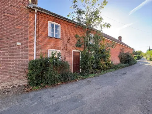 High Street, Foulsham, DEREHAMphoto